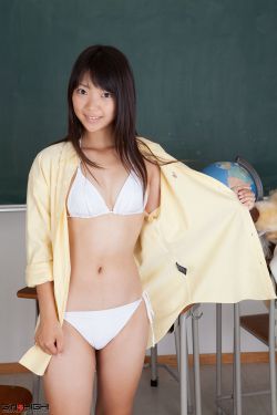 满溢游泳池志浩那里太美味了